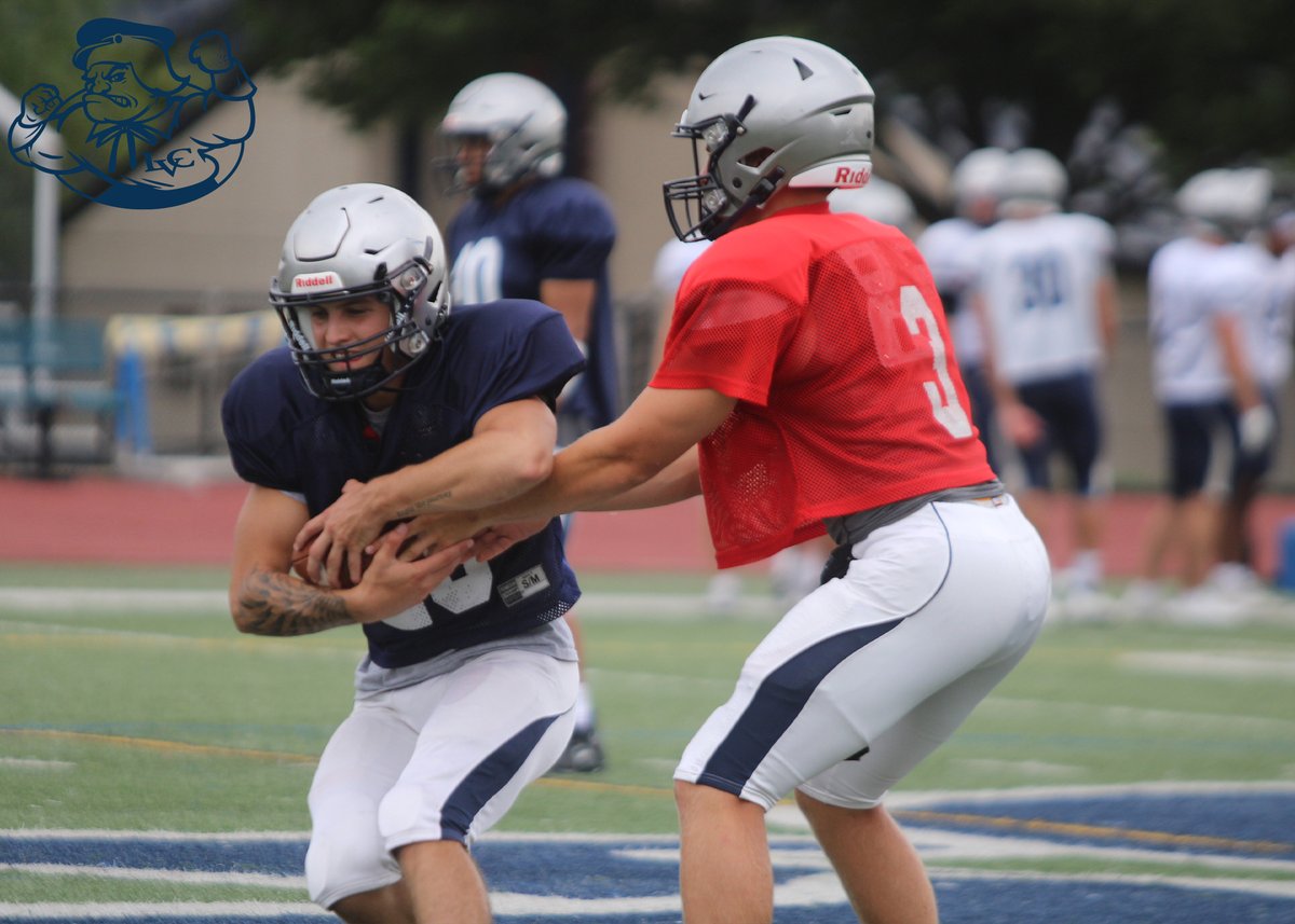 LVCathletics's tweet photo. First day of full pads for @LVCFootball! 🏈

Who else is excited for September 1?

#GoDutchmen
#lvcfb
#BeLikeBen
#d3fb https://t.co/0O72OHpUAX