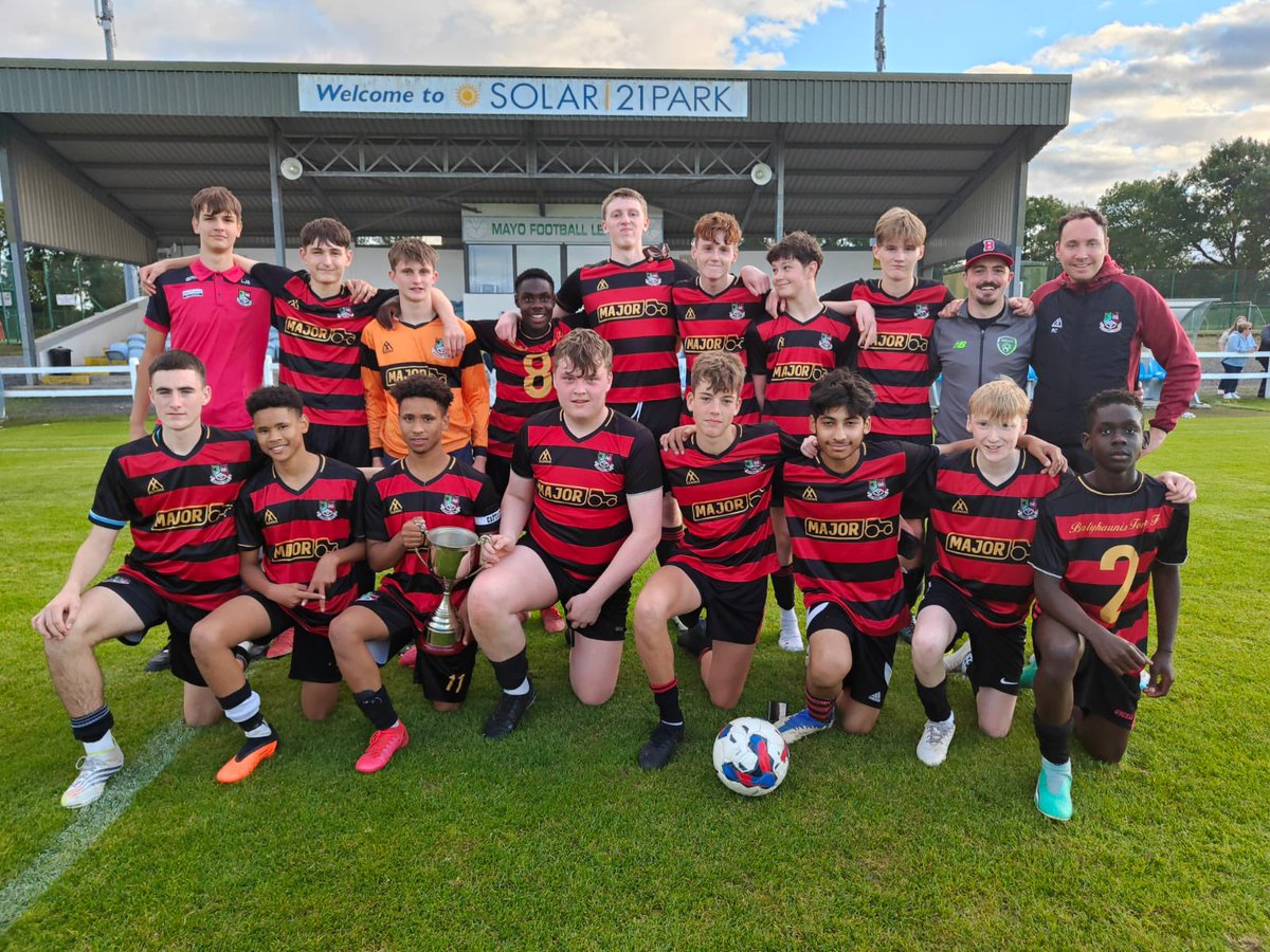 mayoleague's tweet photo. Congratulations to Ballyhaunis Town who are the Helen Johnson U18 Division Two Champions after a 5-2 win over Ballinrobe Town in a play-off at Solar 21 Park. 

Martin Kielty from the Mayo League was on hand to present the cup to captain Mohammad Alom https://t.co/gHqHWIqne2