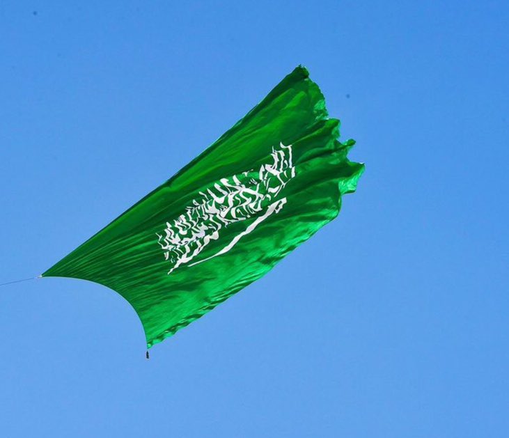 SaudiNews50's tweet photo. رئاسة أمن الدولة:

لنربّي ونعلّم من أجل أن ننعم في أمن وأمان هذا الوطن المعطاء، ونصعد به إلى عنان السماء.

- https://t.co/h1UQd6PMLI