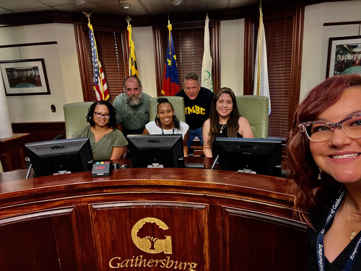 📸 Capturing Civic Spirit! 🏛️🤳 Gburg's Dept of Communications &amp; Public Engagement is kicking off #CityHallSelfie day right from the council chambers! Join us in celebrating our vibrant community &amp; share your City Hall selfies using #CityHallSelfie &amp; tagging @gburgmd.