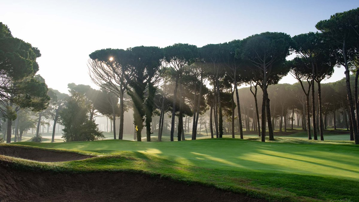 Top 5 Golf Courses In Spain To Play With Your Open Fairways Membership this fall. openfairways.com/blog/Top-5-Gol…