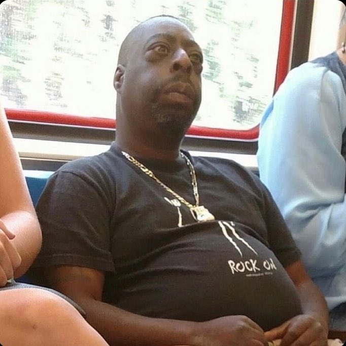 EACTRAVELBUDDY's tweet image. This is how we wait to cook Manchester United fans when they lose. #ManchesterUnitedvsWolves #onana