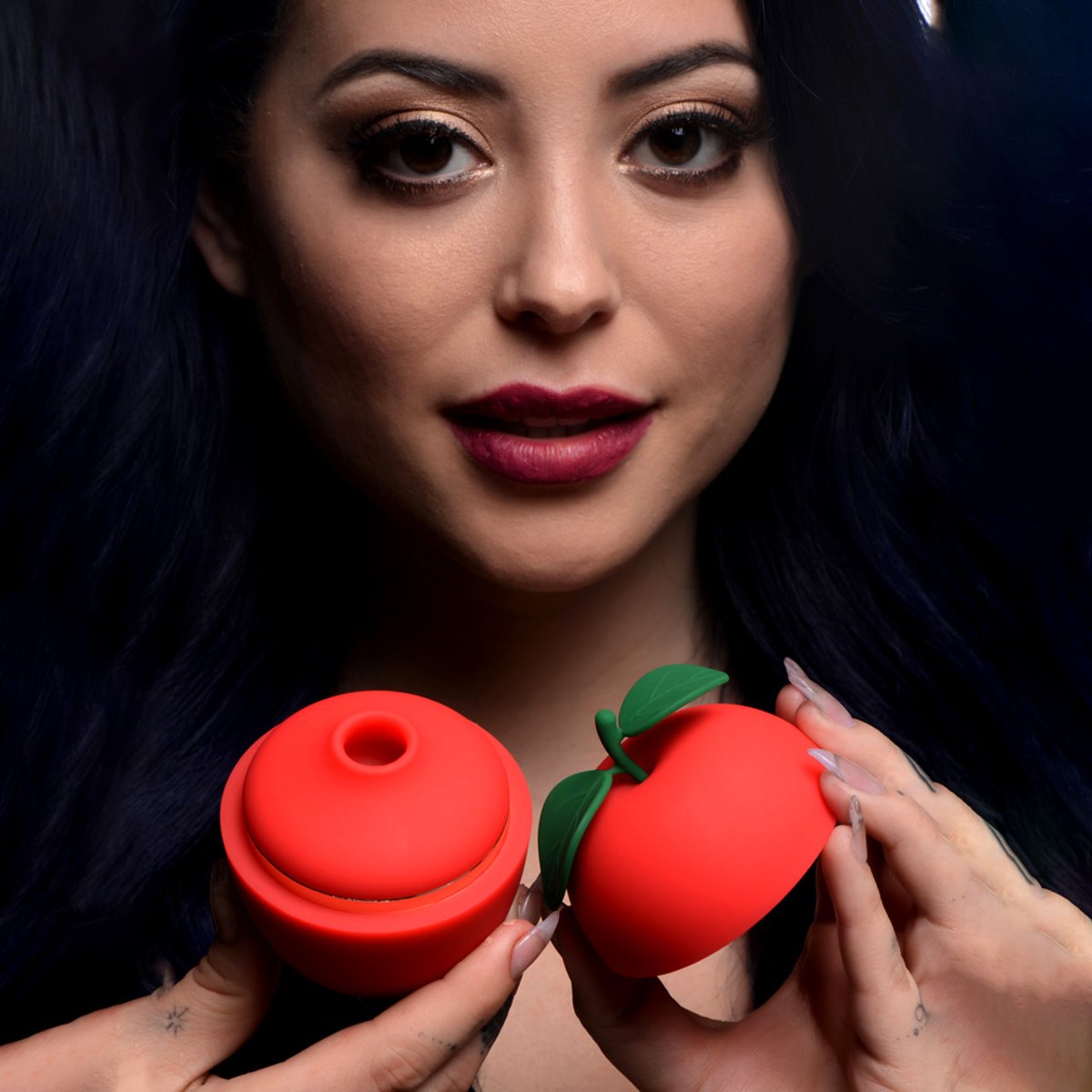 dallasnovelty's tweet photo. This is one Apple you don't have to beware of buying. The Forbidden Apple is a clitoral stimulator to die for. It has three delicious modes of suction and vibration and is waterproof for all kinds of fun!
https://t.co/bb0osgv9IU https://t.co/ZDmF07fhLz