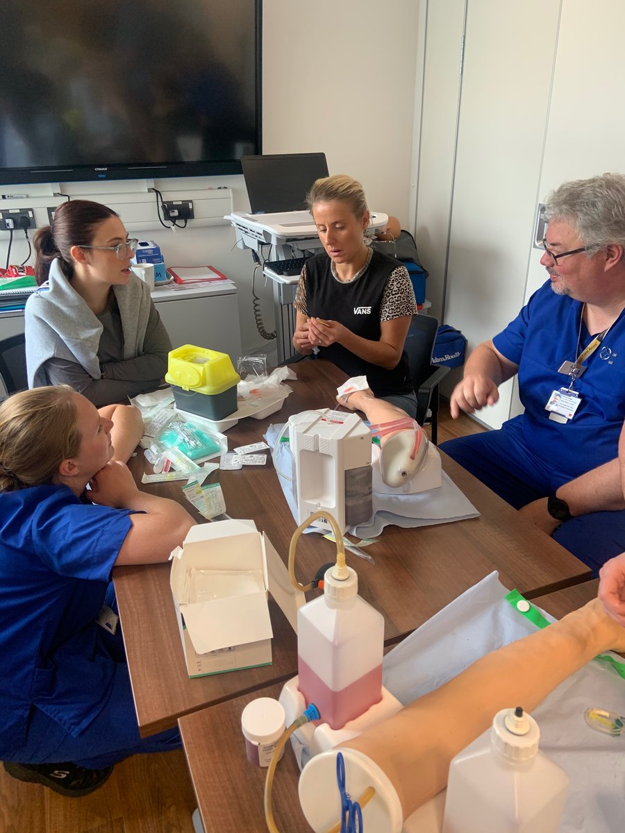 Paediatric and Neonatal venepuncture and cannulation training today! It's great to see so much enthusiasm 🩸💉 <a href="/Catrin_Johns/">Catrin Jones 🌈✨</a> <a href="/GemOwen4/">Gemma Owen</a> <a href="/BethanOsmundsen/">Bethan Osmundsen💙🌈</a>