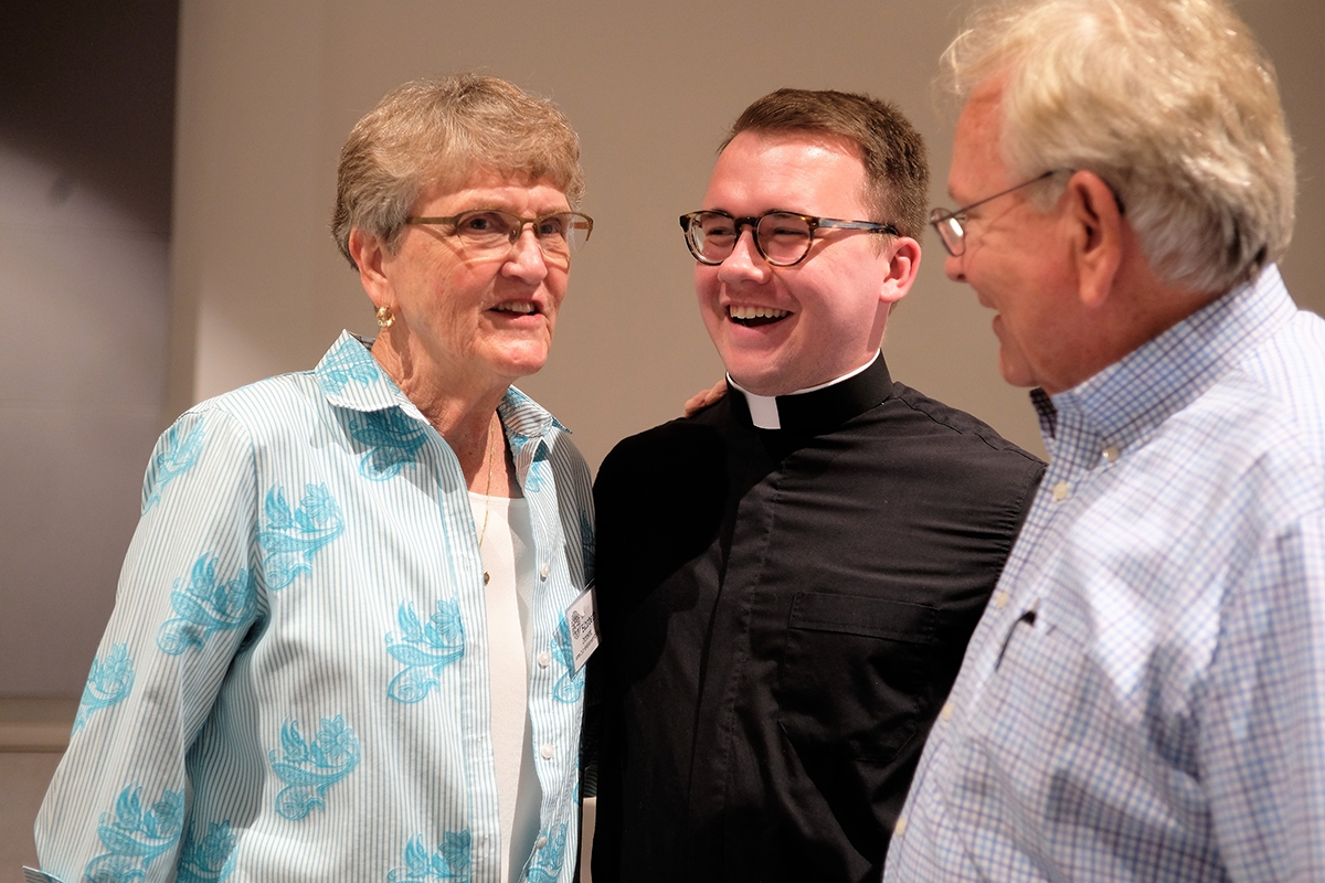 Serra Clubs of Nashville, Williamson County, host dinner for seminarians: tennesseeregister.com/serra-clubs-of…