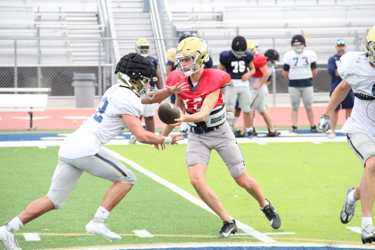SouthOCsports's tweet photo. San Juan Hills is stacked with returning talent, like league offensive and defensive MVPs Sullivan Land &amp; Jake Javorsky, and looks to push past slow starts of previous years. @sjhhsfootball opens on Friday at home against Oceanside.

@CapoDispatch PREVIEW: https://t.co/3anyhaW1Ek https://t.co/bEPivqNX8D