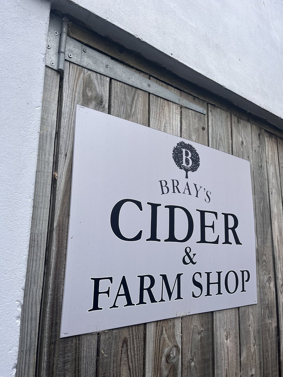 Bray cider just off the M5 in Somerset. You can’t get much more of a cider farm experience here. Small scale producers doing things right the traditional way - also great little farm shop on site too ✌️