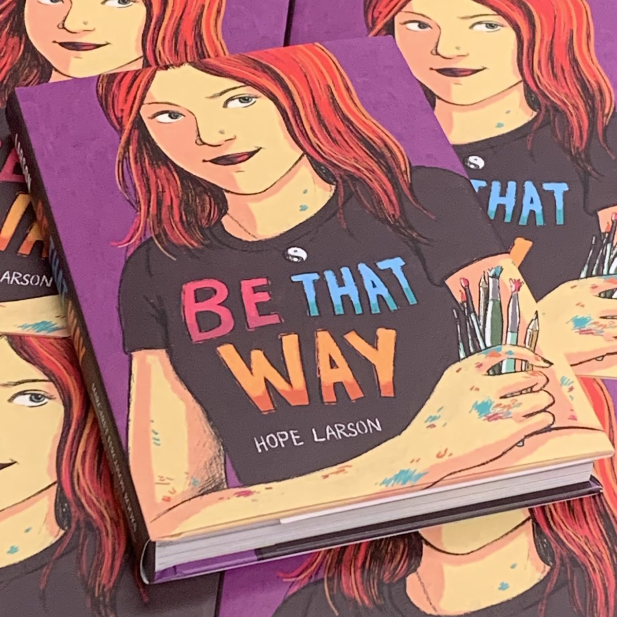 Eisner-award winner @hopelarson returns with BE THAT WAY, a #yalit ode to coming of age in the 90's. Out in October! ow.ly/okc850PxMl0