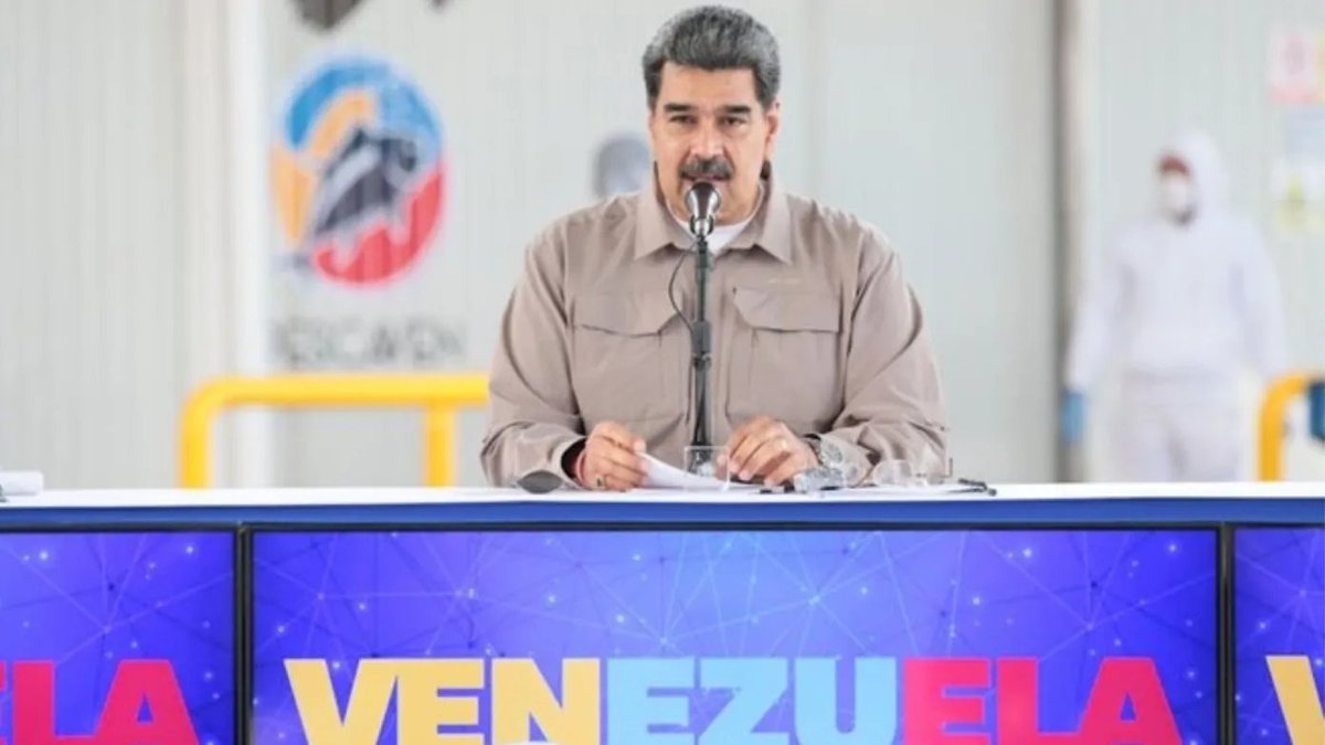 Feliz tarde para tod@s camaradas #ElTipoEsMaduro <a href="/dairelysm20/">Dairelys Molina</a> <a href="/GerardoGonz2013/">Gerardo Gonzalez</a> <a href="/GinezYuraima/">Yuraima Ginez</a> <a href="/nesyhu2/">nesyhu2</a> <a href="/Jostorr65792411/">José torrealba</a> <a href="/Lagocha_14/">Xiomabel</a> <a href="/freddyp44055243/">FreddyParedes</a> <a href="/feentidios35/">Ángela Ávila 🐬</a> <a href="/antoima_yalitza/">yalitza antoima</a> <a href="/dash_help1/">Dash_Help</a> <a href="/cambar_adrian/">Adrián cambar</a> <a href="/AnaisS203/">Anais Sanchez</a> <a href="/guillvirfuent1/">Guillvirfuent@hotmail.com</a> <a href="/MirnaGiralit/">Mirna Giralit Olivero</a> <a href="/ojos_media/">Ojos Media Luna</a> <a href="/PedroJesusLanz4/">Pedro Jesus Lanz Urbina</a>