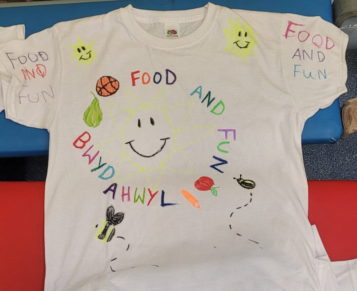 So inspiring to hear about Claire’s placement with @CTMUHBDietetics “I really enjoyed working with school staff and using my dietetic knowledge to deliver healthy eating messages in a fun way to children. It’s confirmed I want to work in public health!” #FoodandFun #RD2b