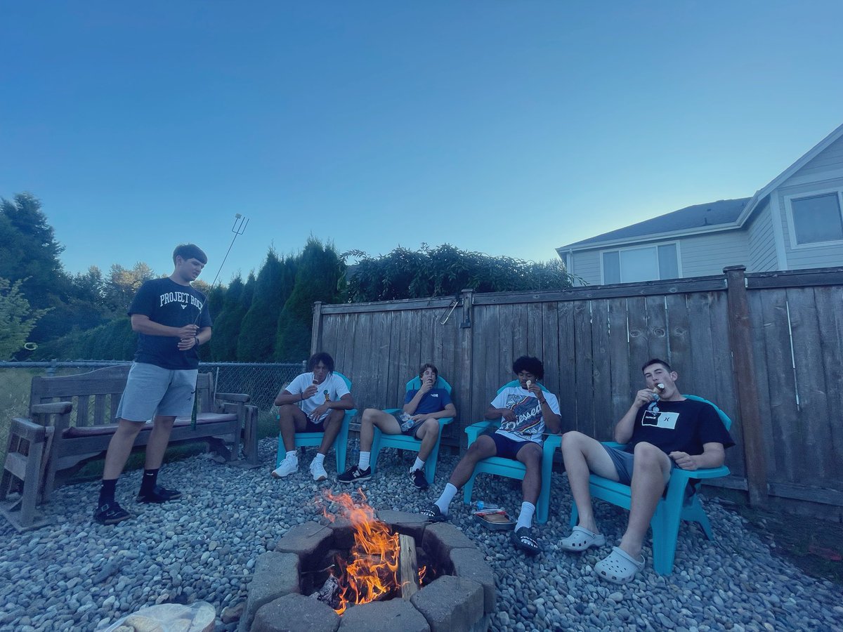 SpencerCrace's tweet image. Post dinner Ice Cream and fire with the Q’s last night! This group is off to a great start in fall camp. #RipIt