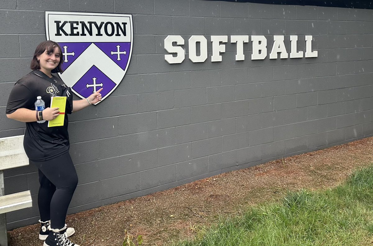 Had an incredible time with <a href="/CoachMillerKCSB/">Emily Miller</a> and <a href="/KenyonSoftball/">Kenyon College Softball</a> ! Loved visiting such an amazing campus and learning about the softball program! 
Go owls! 
<a href="/TGA18U_National/">GloryAdkins18UNat’l</a>