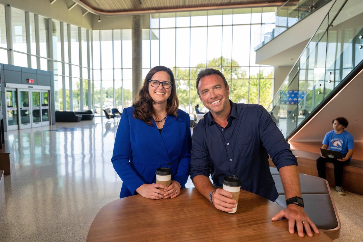 Jennifer Cowley tweet media