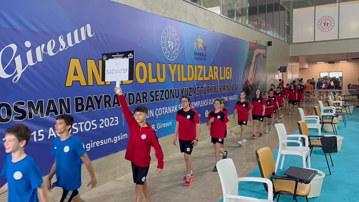 GSB_Giresun's tweet photo. Yüzme Yarışlarının Kalbi Giresun’ da Atıyor  🏆🥇🥈🥉🏊‍♂️🏊 
👇

https://t.co/1ppVO6JYv7 https://t.co/p3BHWVGjVL