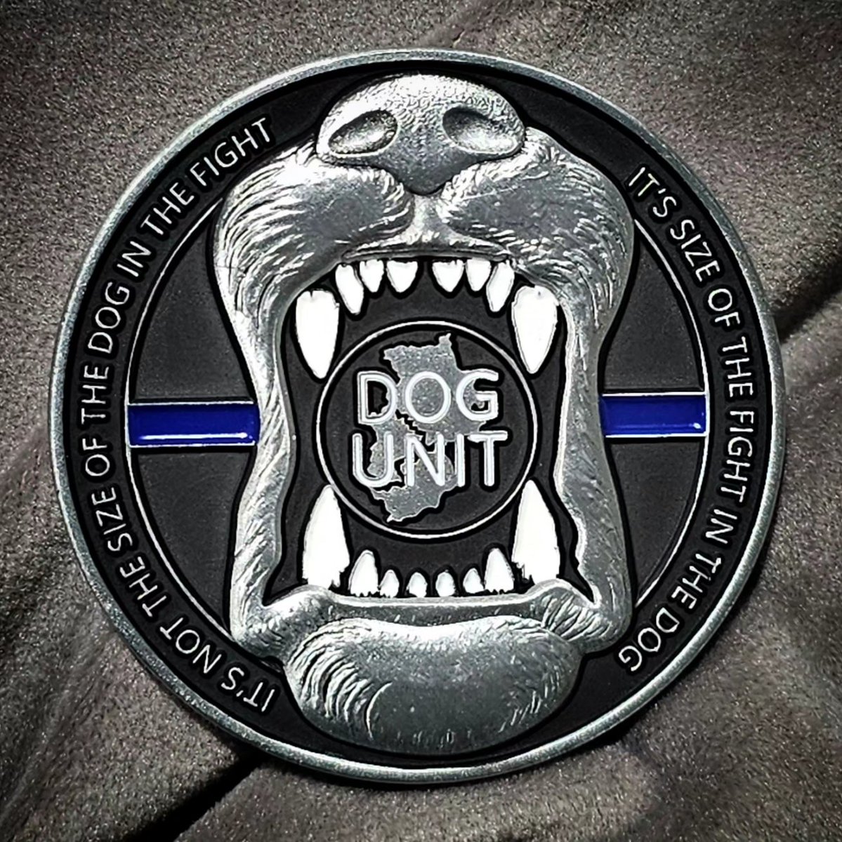 InfoCoinsClub's tweet photo. New commission with some bite!! 🐕 Oh, it glows in the dark too!! Want something unique? We can make it happen 🪙👍 #challengecoins #policedog 
.
#custommade #coins #policecoins #policechallengecoin #k9unit https://t.co/XFgrpmoogs