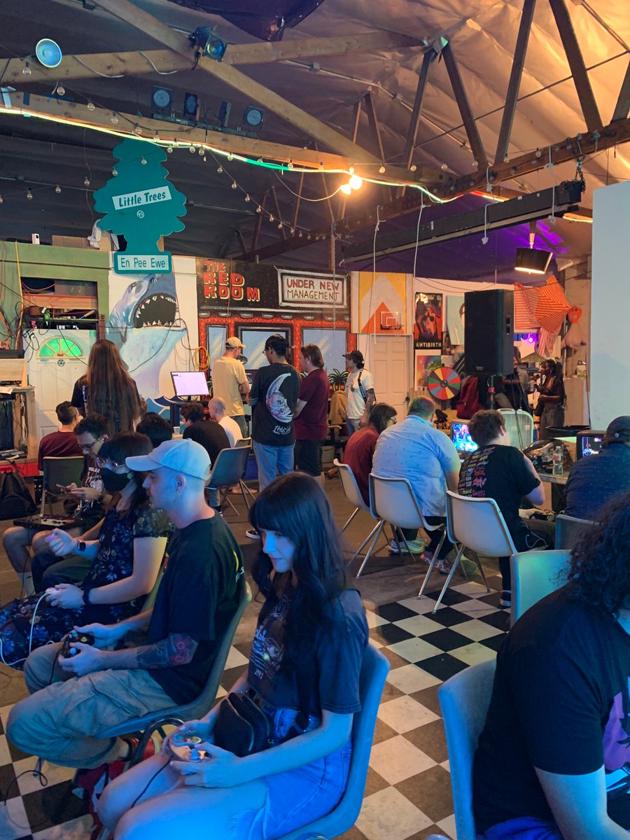 Super dope vibes and smooth sailing getting dubs and singles done on time last night <a href="/MeleeOMM/">Melee on My Mind</a>!

Next tourney’s gunna be a big one on Labor Day Sunday (9/3) in collab with the folks at @verdugomelee. Thanks again to everyone who came out!