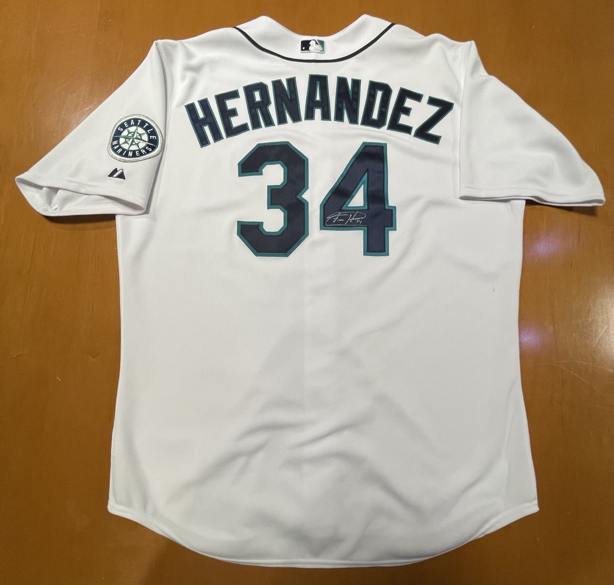 MAJESTIC SEATTLE MARINERS TEAM ISSUED GAME USED #69 BATTING JERSEY