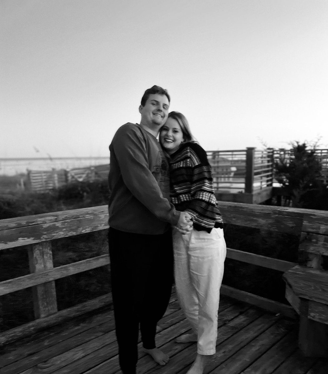 JenMBledsoe's tweet image. The best ten years of my life. Thank you for hanging around and showing me what love is. Crazy to think this is still just the beginning. Happy anniversary @RyanDBledsoe. 🥹💗 You’re beyond what I could have wished for. 💫