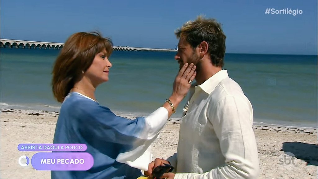 LilyGuedes's tweet photo. Eu ainda tô torcendo por esse casal, mas não perdôo terem feito tanto drama para ele ficarem muito separados. 😭💔
#Sortilegio
#Sortilegio080
#SortilégioFinal https://t.co/da9rNqzSaX