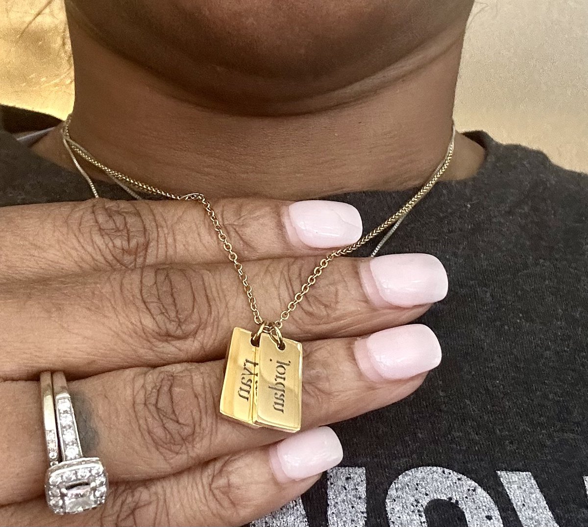 bluesglitter's tweet photo. #name #custom #boutique #shopsmall #TrendingNow #HappyIndependenceDay #gameday #MondayMood https://t.co/5cjRgig2eD