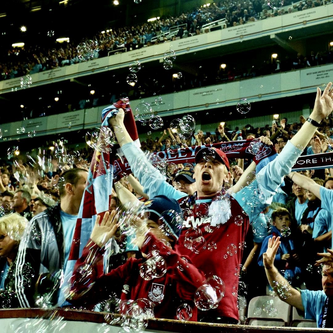 a few photographs from my series “the last night at the boleyn” are featuring in a cool fans event before KO against chelsea and @lahad_deejays will be spinning records 20 aug <a href="/CrateBrewery/">CRATE Brewery</a> hackney wick #coyi #westham <a href="/WestHam/">West Ham United</a>