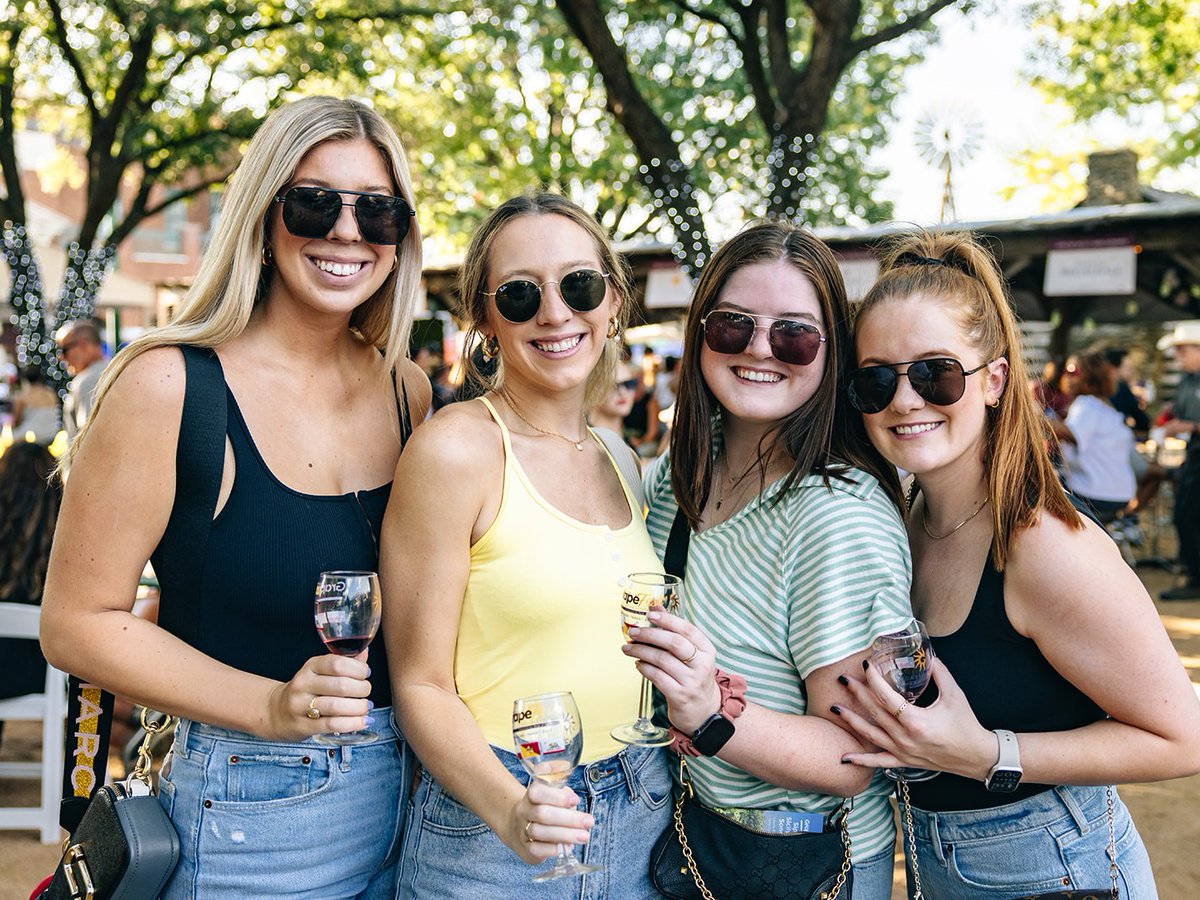 VisitGrapevine's tweet photo. Cheers to one more month till our 37th Annual GrapeFest-Presented by Bank of The West🍷 We can't wait to see you there!

Get your tickets now at https://t.co/9PpCWSTpG6 🍇 🎡 🍭 https://t.co/5RFS0ZTf4J