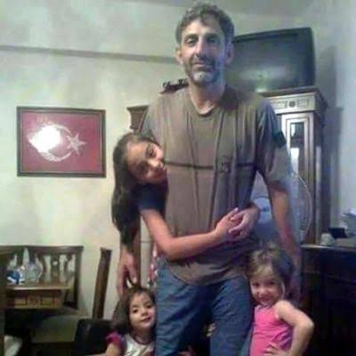 Komiser Ahmet Çamur'u şehadetinin yıl dönümünde rahmetle anıyoruz. Ruhu şad olsun. (15 Ağustos 2015)