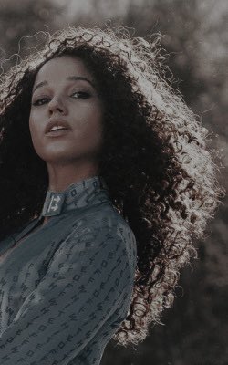 ofcvrsedarts's tweet photo. 𝐌𝐀𝐑𝐘 𝐀𝐋𝐈𝐍𝐀𝐇 𝐌𝐀𝐂𝐃𝐎𝐍𝐀𝐋𝐃.

        ❛ gryffindor alumna.
           herbologist. wife.
           pure blood. raised by
           muggles. ❜

written by #єємѕ https://t.co/NlTljswJSa