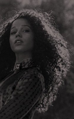 ofcvrsedarts's tweet photo. 𝐌𝐀𝐑𝐘 𝐀𝐋𝐈𝐍𝐀𝐇 𝐌𝐀𝐂𝐃𝐎𝐍𝐀𝐋𝐃.

        ❛ gryffindor alumna.
           herbologist. wife.
           pure blood. raised by
           muggles. ❜

written by #єємѕ https://t.co/NlTljswJSa