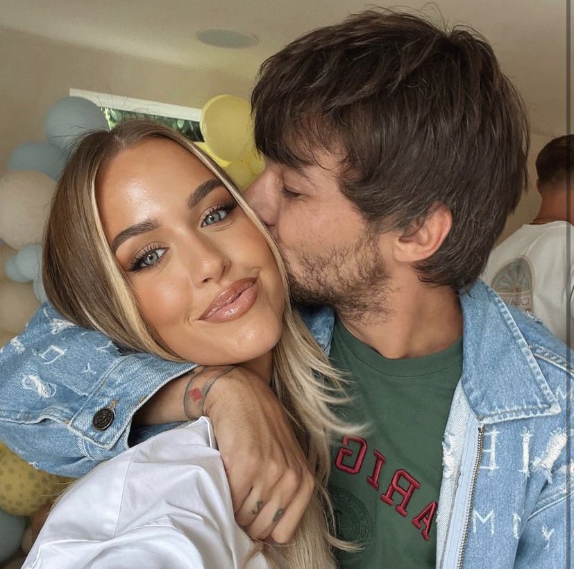 ltbrnews's tweet image. vencemos muito hoje louies!