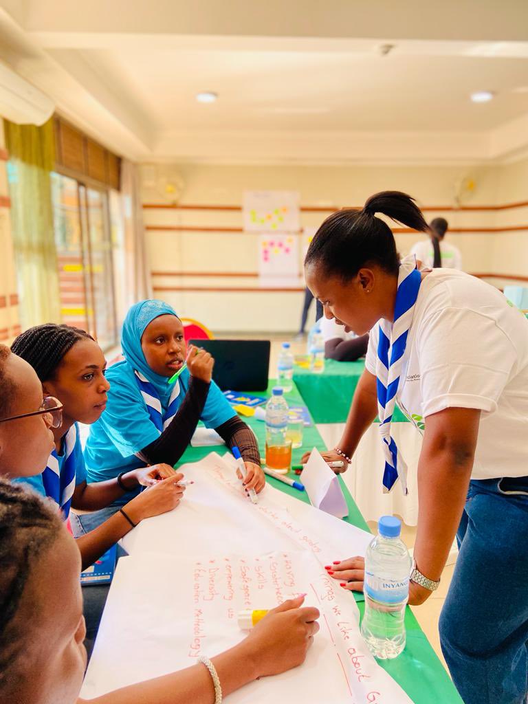 guidesrwanda's tweet photo. #YouthForClimateChange
#environment https://t.co/iOj1oK6nX1