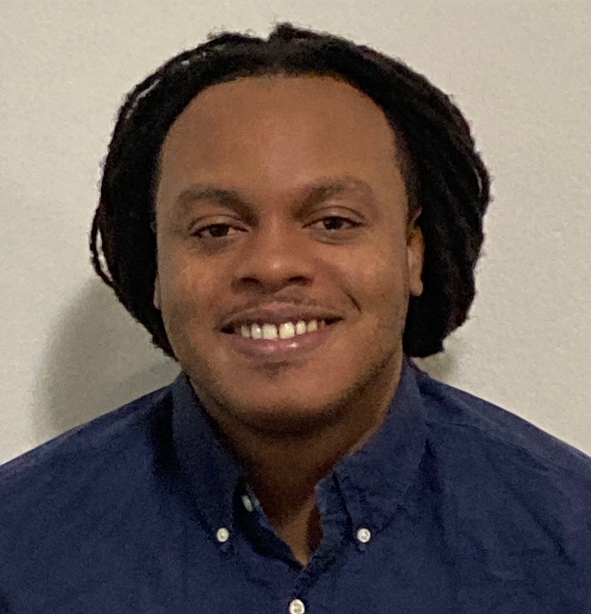 BlackBarAppFund's tweet photo. Meet Marrell Williams: another proud recipient of the #BBAF🙌🏽📚 Marrell, a first-generation law student, hails from Chicago &amp; is a recent graduate of Chicago-Kent College of Law. With a passion for justice, Marrell's post-Bar plans involve championing criminal defense in Chicago. https://t.co/1eephdDBCv