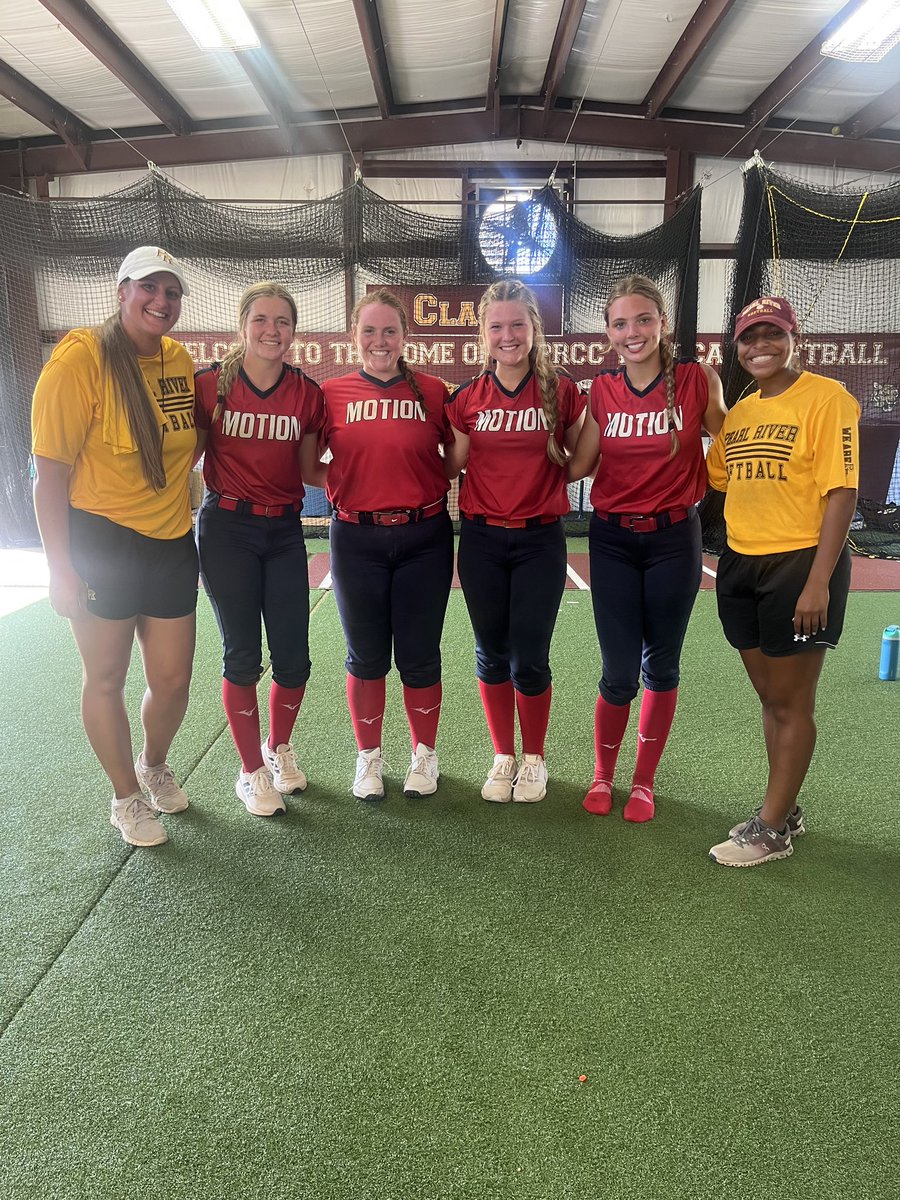 Camrien6's tweet photo. Had a great time attending the PRCC softball Prospects Camp! Thank you Coach Meeks, Coach Antone, and Coach McKinny for the wonderful experience! 
@CoachMeeks_PRCC 
@PearlRiverSB 
@PRCCAthletics https://t.co/MDJ4jdbi5O