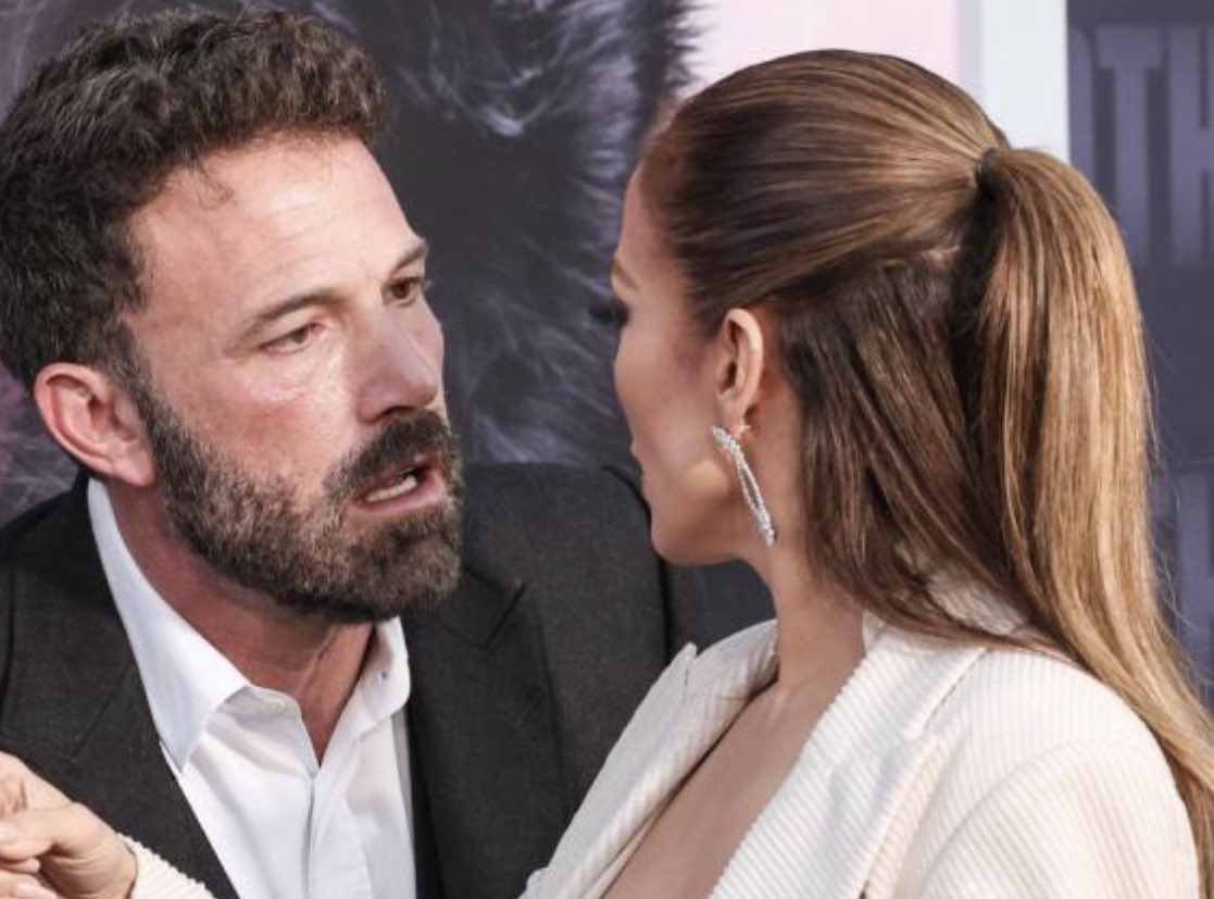 Now what y’all NOT gon do is blame Sandra Bullock for that Blind Side mess. If that lady fooled everybody, even journalists and the “adoptee” how was Sandy supposed to know? Shut UP