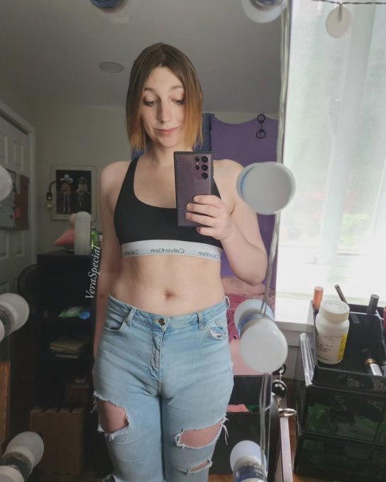 Would you give me tummy kisses? https://t.co/xS9pzuI5Cn<a href="/tag/mvsales"class="tags"><span>#mvsales</span></a>