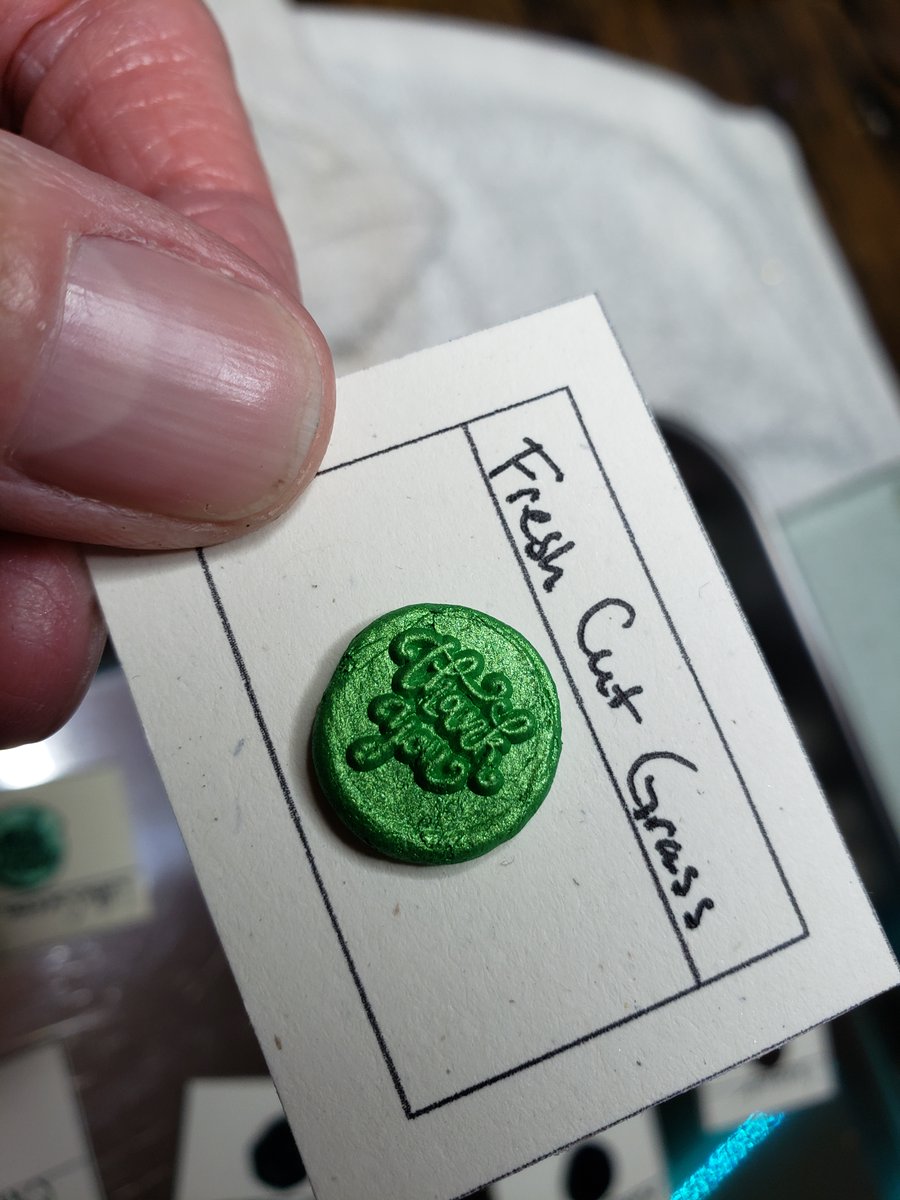 ScarletNymph's tweet image. Every order gets gifts, and every pour has a little extra I can share!  Beautiful watercolors with a unique attention to detail.  ScarletNymph.Etsy.com Scarletnymph.com  #watercolor #samplecards #maker #handmadebyme #etsyseller #scarletnymphdesigns #fcg #freshcutgrass