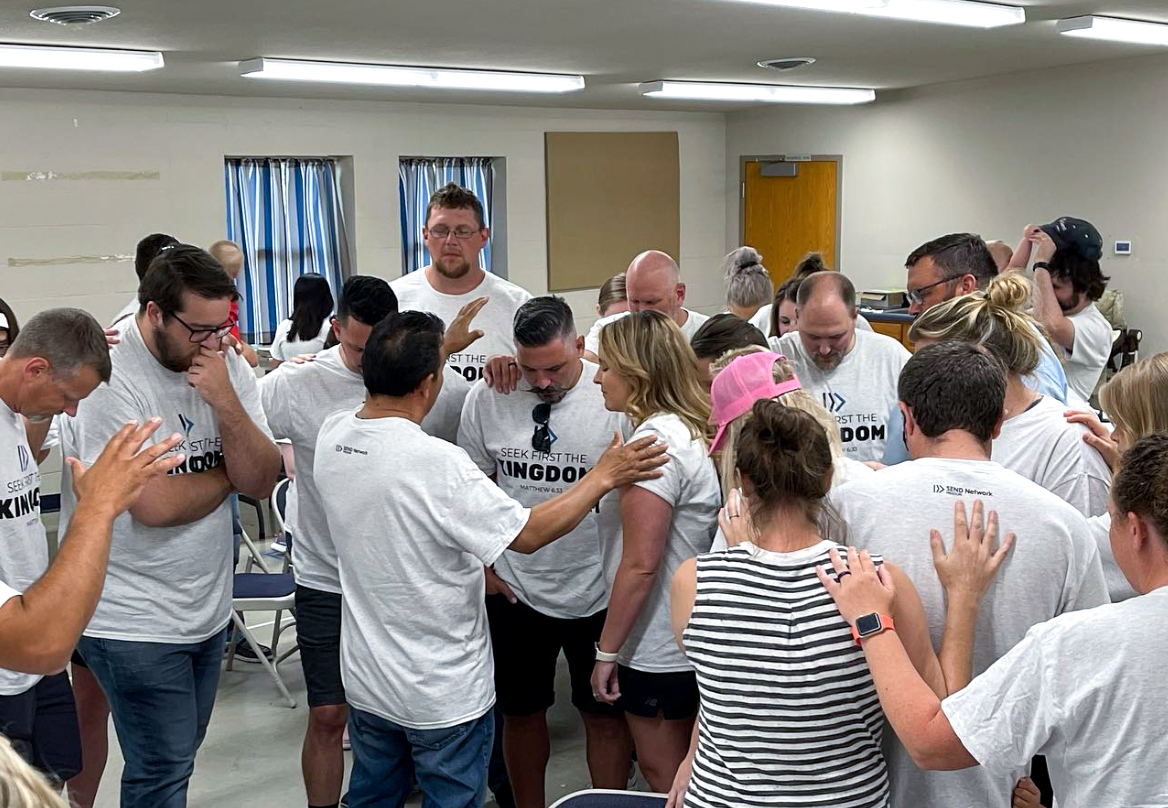 NAMB_SBC's tweet photo. Revival starts when God's people desperately seek Him.

Last month, 100 believers from different MO churches came together to seek the Lord &amp; pray for Him to ignite a gospel-centered, church planting movement in Columbia, 1 of the state's fastest-growing, least-churched cities.🙏 https://t.co/kCoiojZcAr