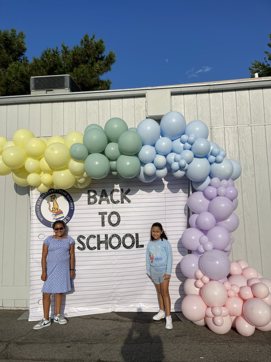 Monlux_Elem's tweet photo. Day one of school: ✔️ It feels great to be back in the swing of things! Looking forward to what's in store! 📚✨ #FirstDayDone #BacktoSchool2023 @Monlux_Elem @LASchoolsNorth https://t.co/ECuPjRpRK3