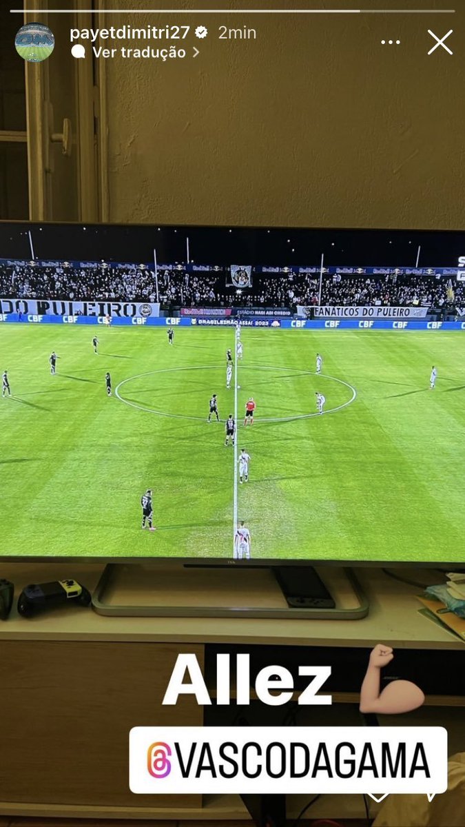 goleadadazoeira's tweet image. coitado do Payet que já tem que ver jogo do Vasco

#forças