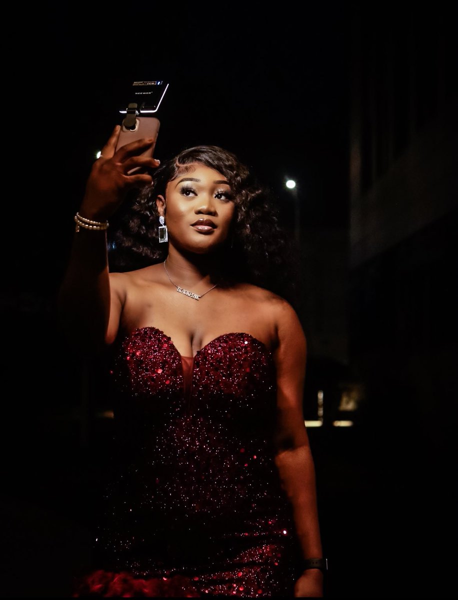 bridgetminn's tweet image. Jordan year🥂💜✨ #chapter23