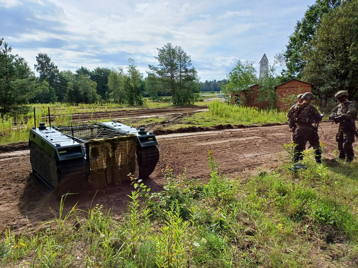GranB36546322's tweet photo. Preparation is everything
#STuV #Bundeswehr #heer #THeMIS https://t.co/KbKw1GBWh7