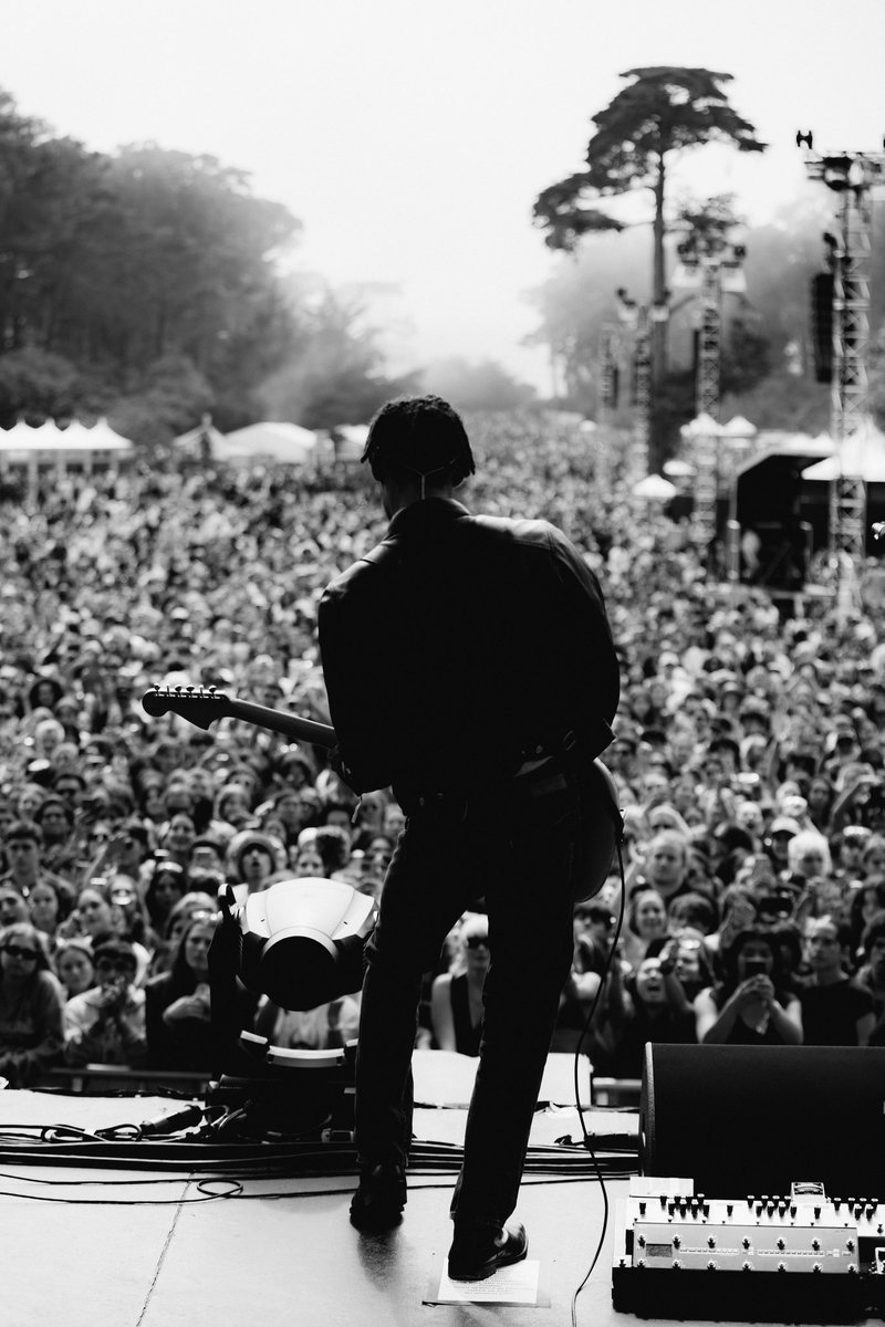 InhalerDublin's tweet photo. Thank you to all of you who came to our set at @sfoutsidelands yesterday and helped us to get over the jet lag.

📸 @lewsvans https://t.co/zKbb5MFSnL