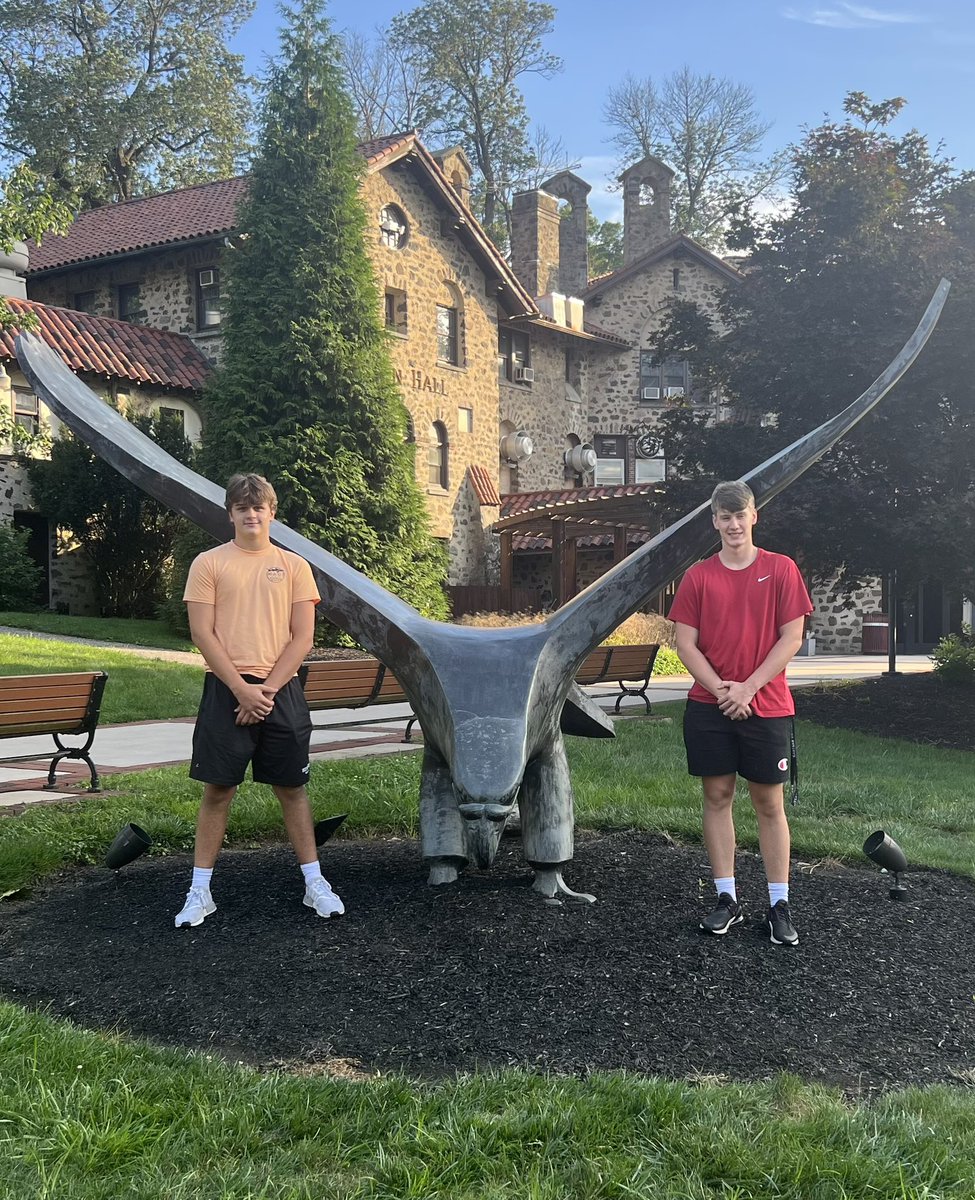 ChetWalters11's tweet image. #ThePack in College. John Wisniewski c/o ‘21 at Widener. Lenniek Preston c/o ‘23 at Kutztown. Eli Myers c/o ‘23 &amp;amp; Sean Holotanko c/o ‘23 at Eastern. #1Pack #famILY #Believe