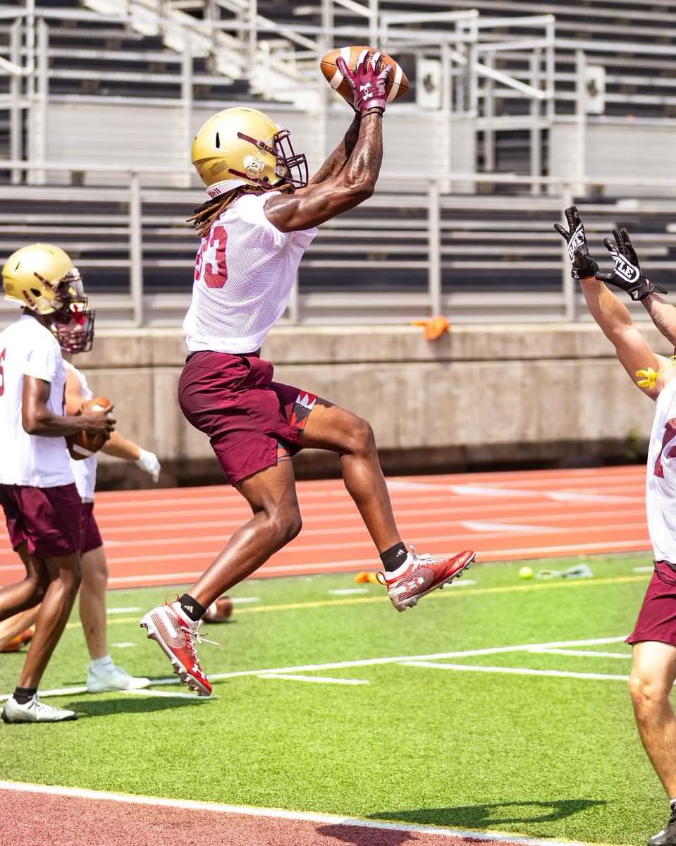 ChetWalters11's tweet image. #ThePack in College. John Wisniewski c/o ‘21 at Widener. Lenniek Preston c/o ‘23 at Kutztown. Eli Myers c/o ‘23 &amp;amp; Sean Holotanko c/o ‘23 at Eastern. #1Pack #famILY #Believe