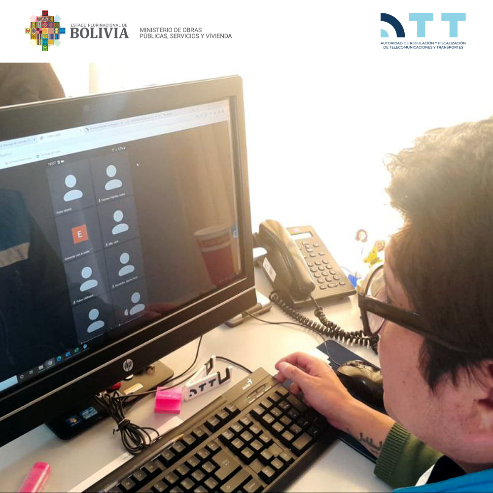 ATTBolivia's tweet photo. Realizamos una capacitación virtual para nuestros Supervisores de Servicios #SSATT sobre la #Regulación de los servicios postales. Se explicó el trabajo de #Inspección en aeropuertos, verificación in situ, registro e informe para identificar la existencia de empresas ilegales. https://t.co/nZnNTZnf3h