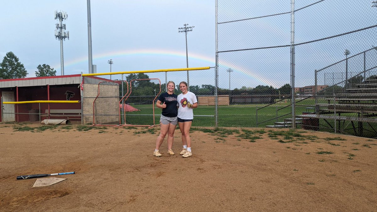 Good views today during batting practice 🌈 <a href="/CarysGohlmann/">Carys Gohlmann</a> <a href="/Kazdynn/">Kazdyn Waldron</a> <a href="/lmtzgr/">Lee Metzger</a>