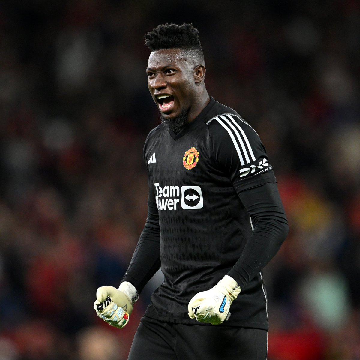Andre ⛔️nana.

Clean sheet  ➕ victory on debut 💪

#MUFC || #MUNWOL