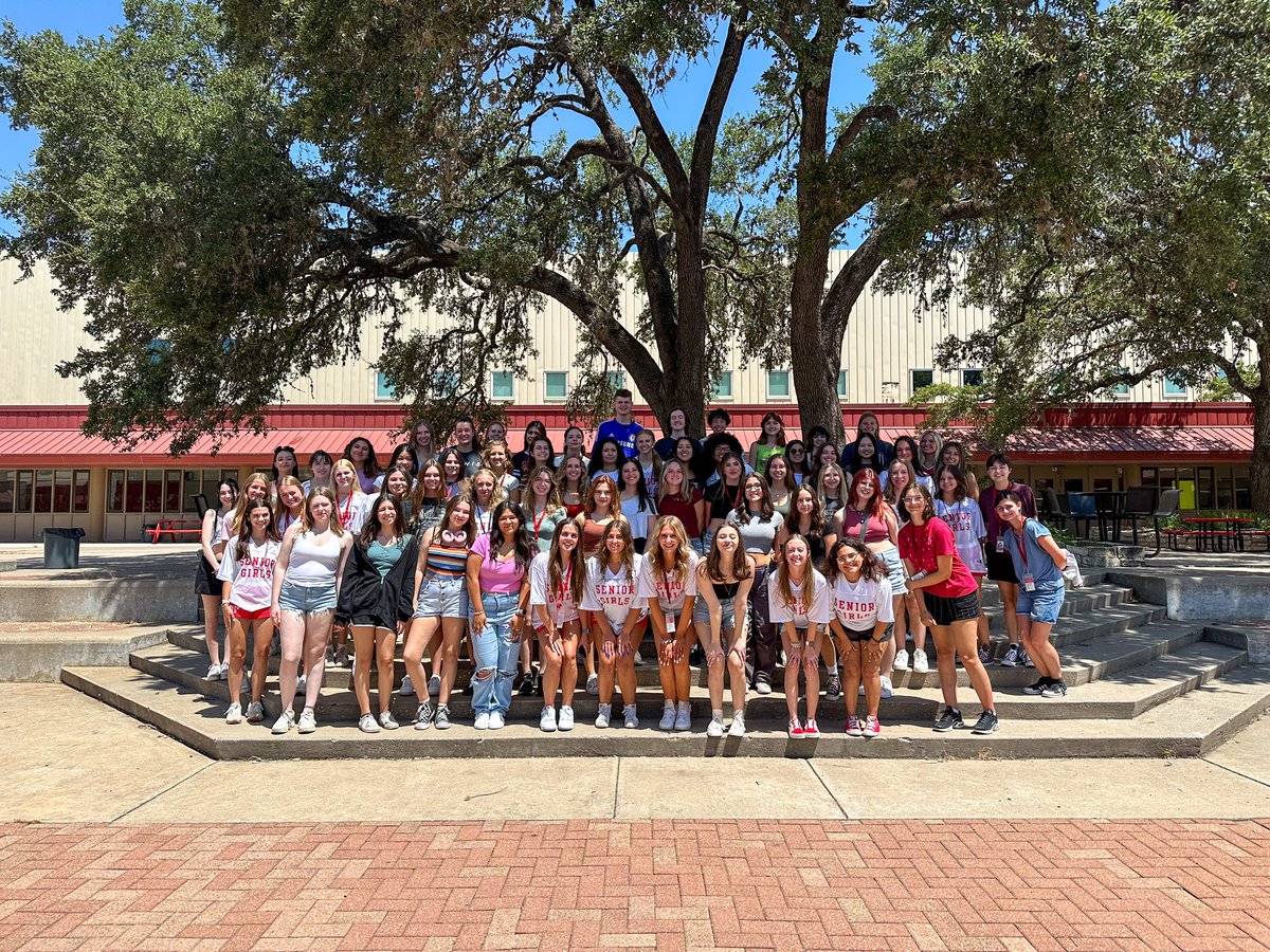 Introducing our 62 @AISDBowie Ready Set Teach interns kicking off their onboarding today! @BaldwinBobcats, @BaranoffSchool, @BearCreekAISD, @ClaytonCardinal, @KikerComets, & @MillsMtnLions… we can’t wait to work with your teachers this year!