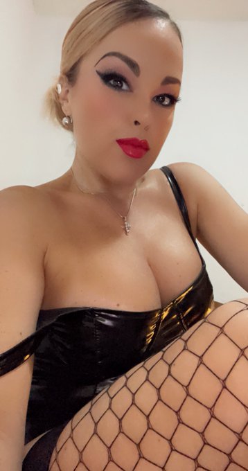 On #mistress https://t.co/8cD1mZEDbT<a href="/tag/mistress"class="tags">#mistress</a>