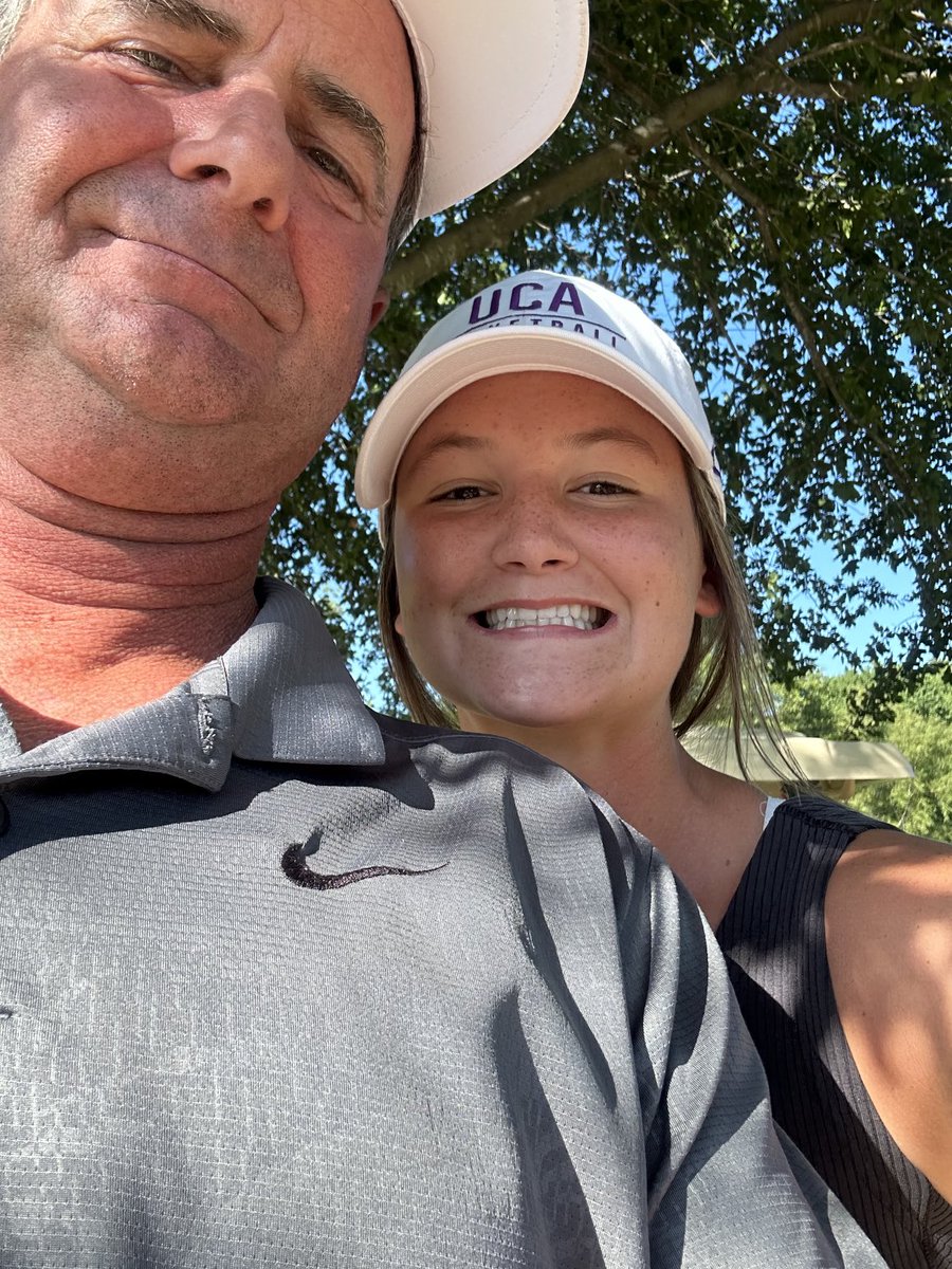 Alma_golf tweet media